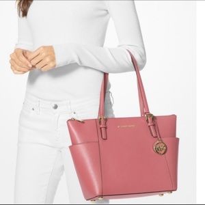 MICHAEL Michael Kors Jet Set Travel MD EW TZ Tote